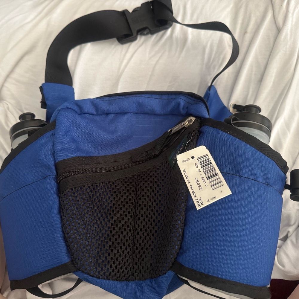 L.L. Bean Blue and Black Belt Bag for Outdoor Adventures - NWT